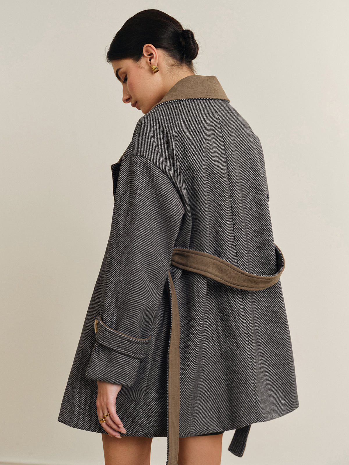 Oversized Contrast Collar Belted Wool Coat