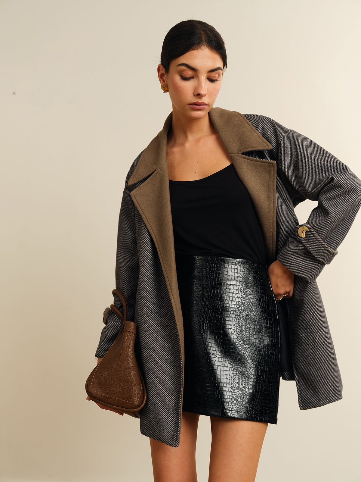 Oversized Contrast Collar Belted Wool Coat