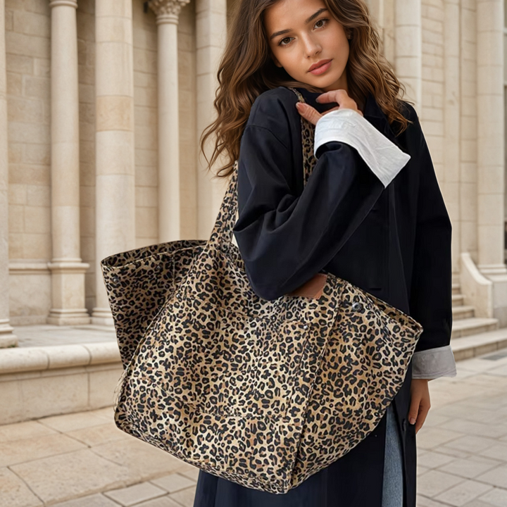 Tote Safari Chic di Olivia