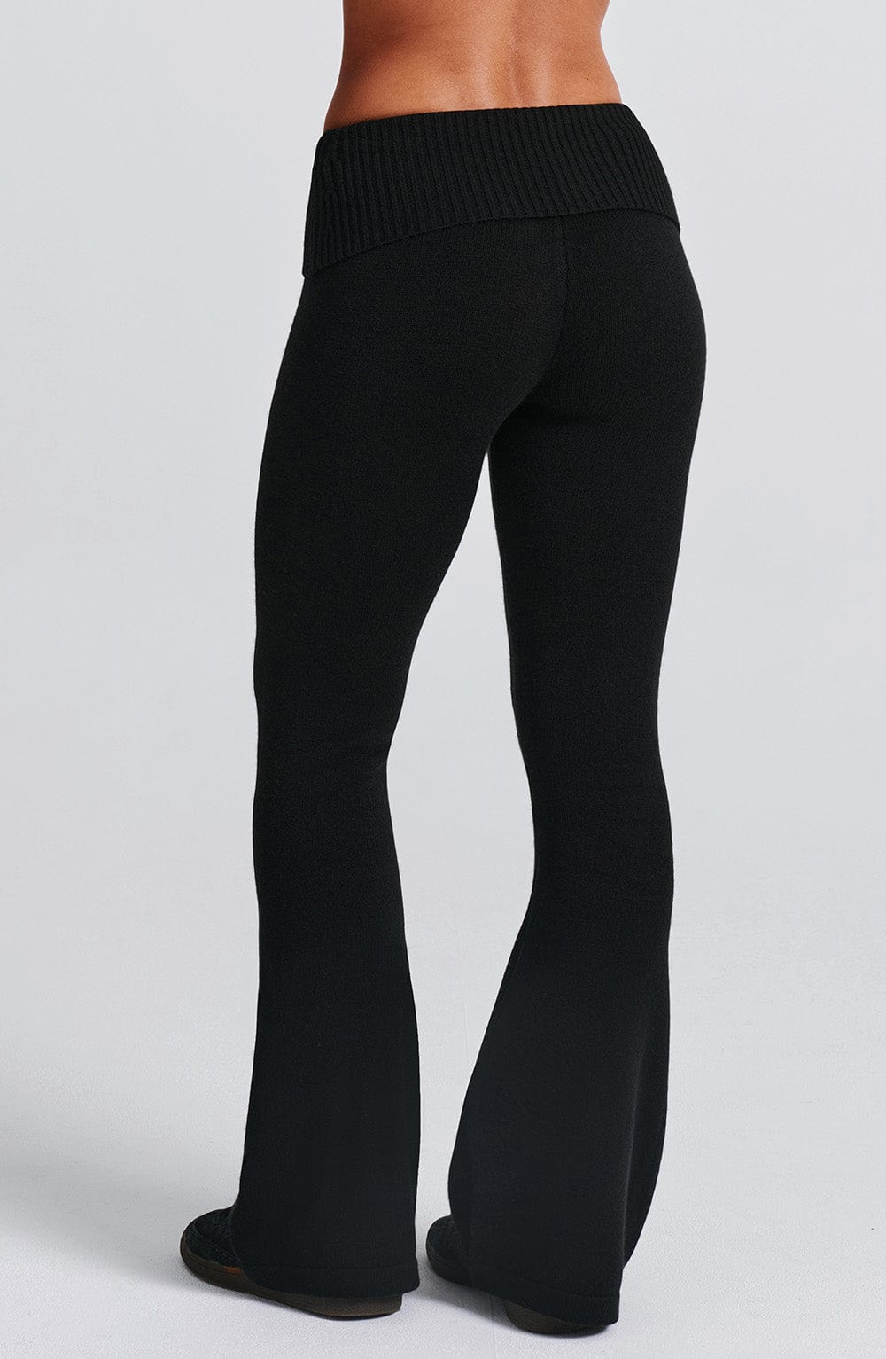 Pantaloni Portia – Maglia Nero Elegante